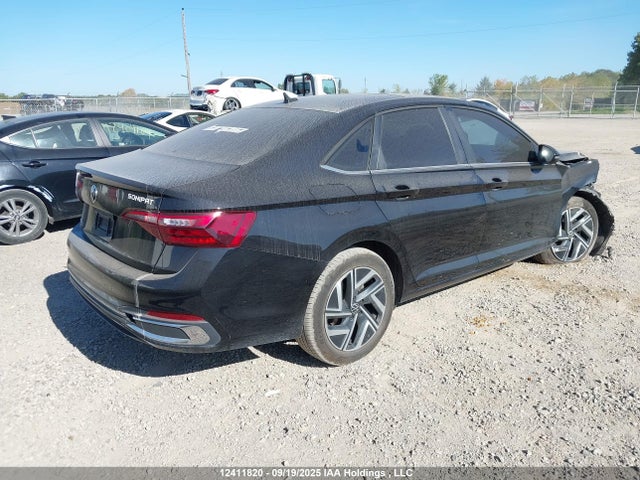 Volkswagen tsi 2024 3VWGM7BU3RM074967 Image 4