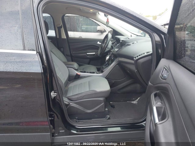 1FMCU9G9XGUA46654 Ford 2016