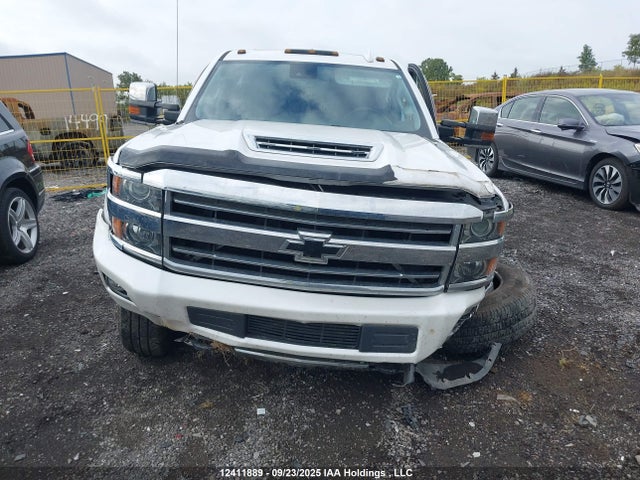 1GC4KYEY6KF100239 Chevrolet Silverado 3500hd High Country