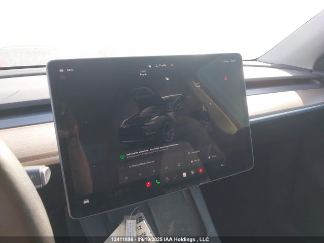 7SAYGDEE9NF494073 Tesla Model Y