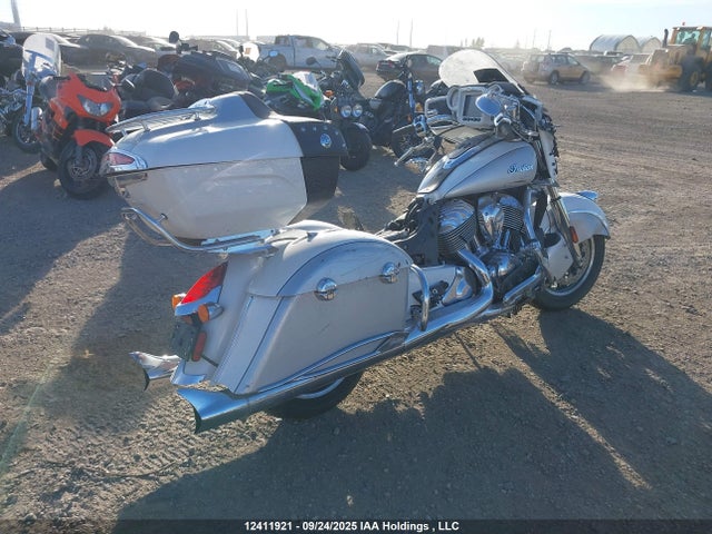 INDIAN MOTORCYCLE CO. 2019 2019 56KTRAAA7K3379882 Image 4