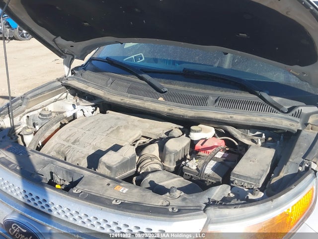 1FM5K8D8XFGA16460 Ford 2015