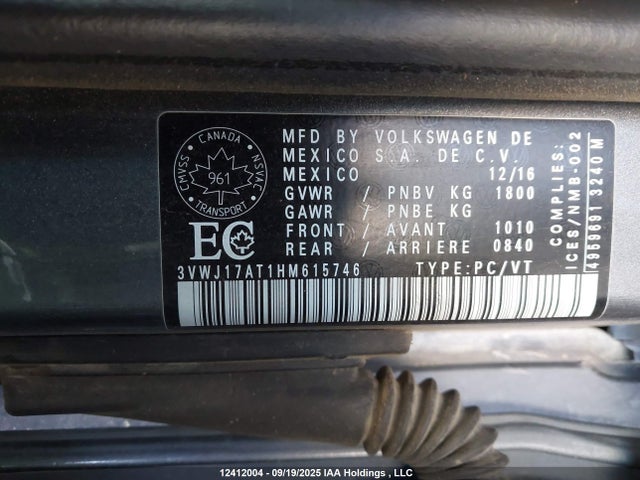3VWJ17AT1HM615746 Volkswagen 1.8 tsi