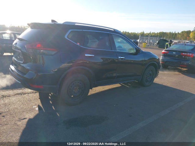 5N1AT2MV8JC811103 Nissan 2018