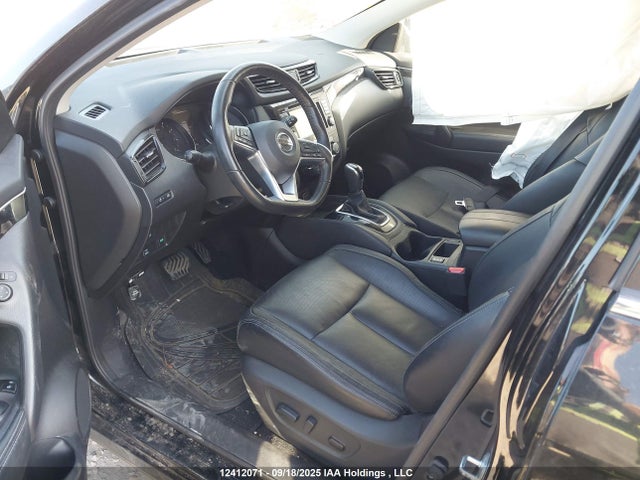JN1BJ1CR5JW285396 Nissan 2018