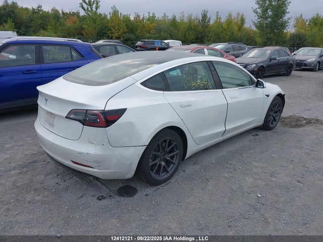 5YJ3E1EA8LF808902 Tesla 2020