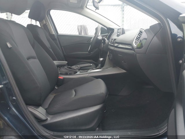 3MZBM1U74EM109928 Mazda pe