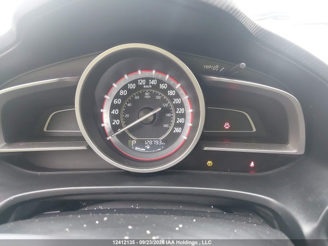 3MZBM1U74EM109928 Mazda pe