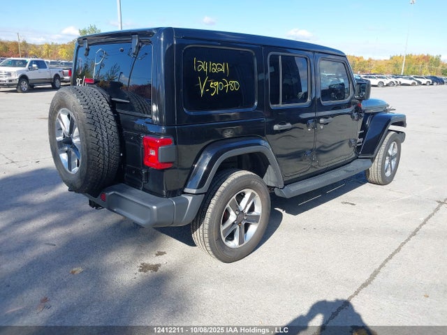1C4HJXEG9KW590780 Jeep Wrangler Unlimited Sahara