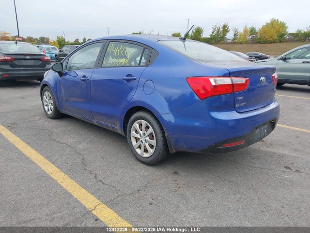 KIA dohc gamma 2015 KNADM4A38F6432182 Image 3