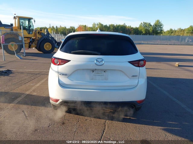 Mazda Cx-5 Touring 2018 JM3KFACM2J1301450 Image 16