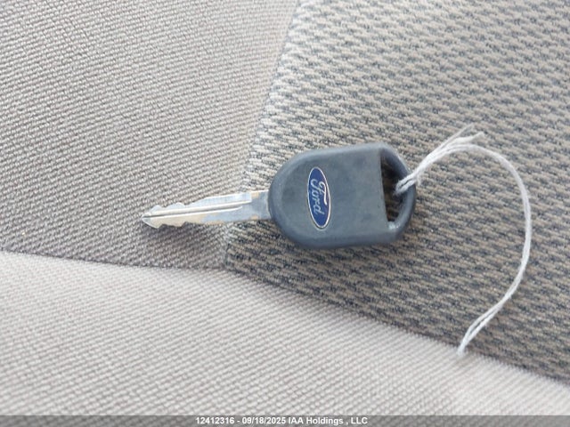 12412316 :رقم المزاد ، 1FAFP53U43G279021 vin ، 2003 Ford Taurus Se مزاد بيع