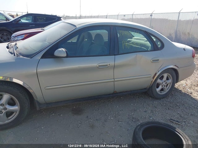 12412316 :رقم المزاد ، 1FAFP53U43G279021 vin ، 2003 Ford Taurus Se مزاد بيع