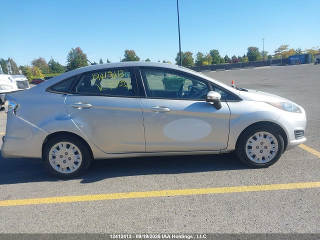 12412413 :رقم المزاد ، 3FADP4BJXEM237552 vin ، 2014 Ford Fiesta مزاد بيع