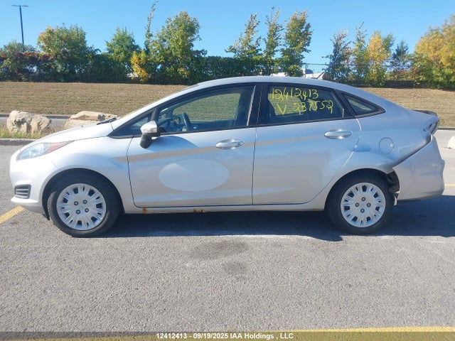 12412413 :رقم المزاد ، 3FADP4BJXEM237552 vin ، 2014 Ford Fiesta مزاد بيع