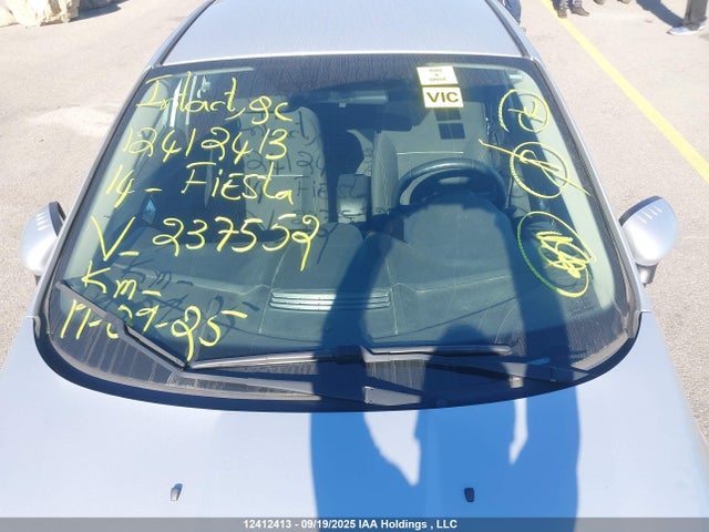 12412413 :رقم المزاد ، 3FADP4BJXEM237552 vin ، 2014 Ford Fiesta مزاد بيع