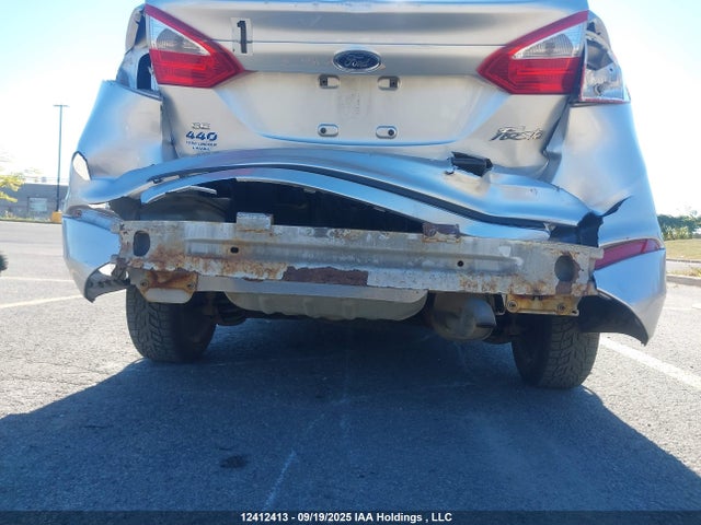 12412413 :رقم المزاد ، 3FADP4BJXEM237552 vin ، 2014 Ford Fiesta مزاد بيع