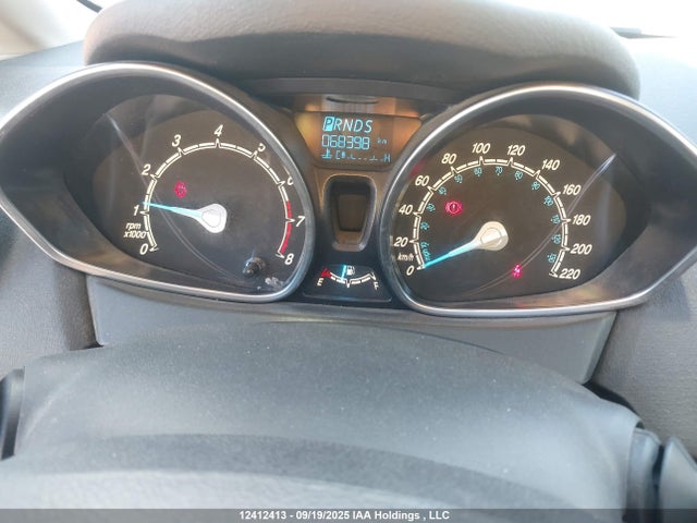 12412413 :رقم المزاد ، 3FADP4BJXEM237552 vin ، 2014 Ford Fiesta مزاد بيع
