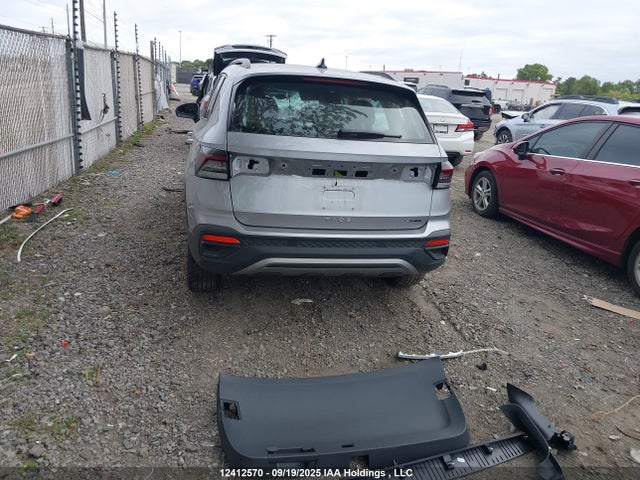 Volkswagen tsi 2025 3VV8C7B27SM034648 Image 16