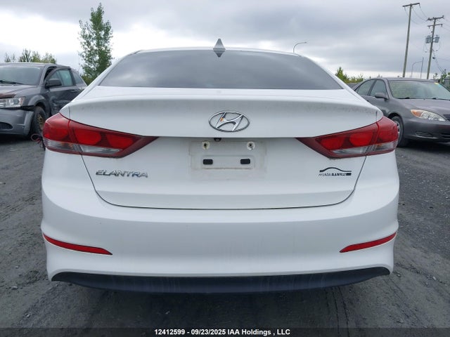 Hyundai Elantra 2017 KMHD84LF2HU332863 Image 17