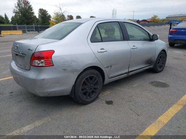 12412634 :رقم المزاد ، JTDBT4K33CL039988 vin ، 2012 Toyota Yaris مزاد بيع