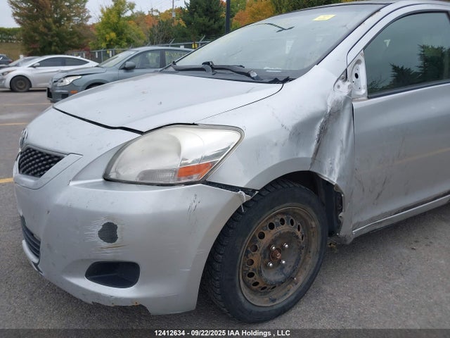 12412634 :رقم المزاد ، JTDBT4K33CL039988 vin ، 2012 Toyota Yaris مزاد بيع