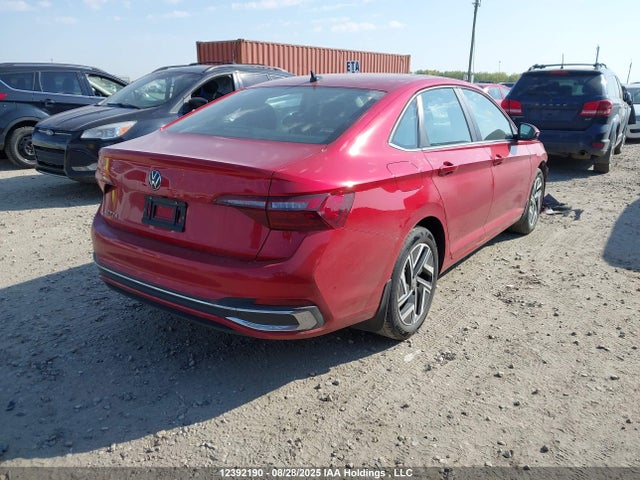 3VWGM7BU1RM012435 Volkswagen tsi