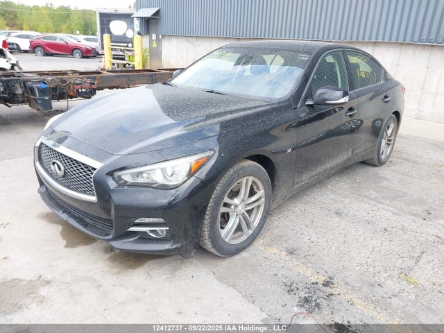 Infiniti 2015 2015 JN1BV7AR4FM402513 Image 2