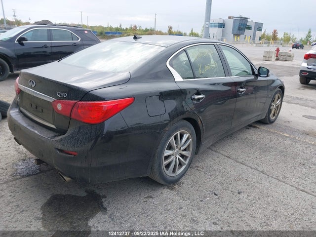 Infiniti 2015 2015 JN1BV7AR4FM402513 Image 4
