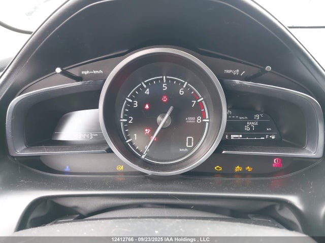 JM1DKFD70J0324881 Mazda pe