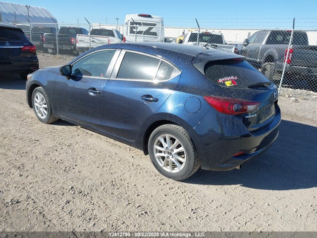 3MZBN1L73JM264091 Mazda pe