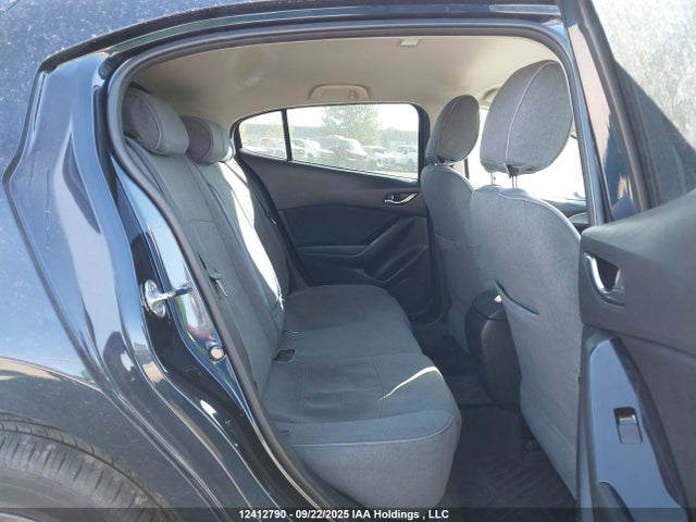 3MZBN1L73JM264091 Mazda pe