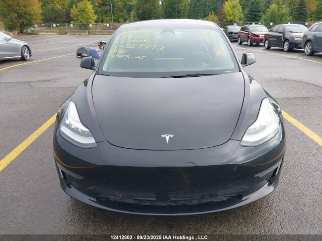 5YJ3E1EA3NF257992 Tesla MODEL 3
