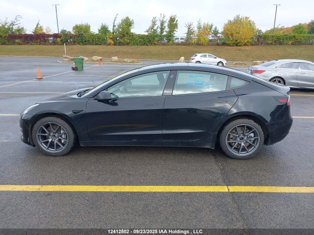 5YJ3E1EA3NF257992 Tesla MODEL 3
