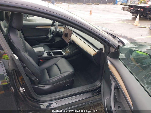 5YJ3E1EA3NF257992 Tesla MODEL 3