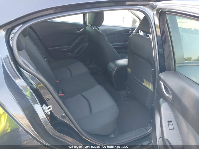 3MZBM1K72FM206114 Mazda pe