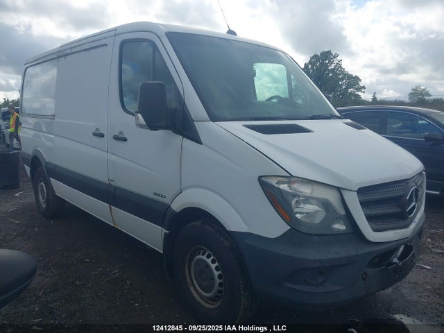 Mercedes-Benz 2016 2016 WD3BE7DD1GP212725 Image 13