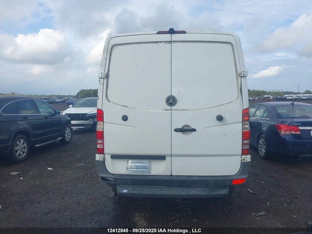 Mercedes-Benz 2016 2016 WD3BE7DD1GP212725 Image 16