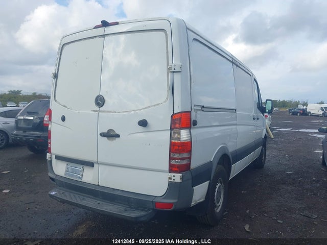 Mercedes-Benz 2016 2016 WD3BE7DD1GP212725 Image 4