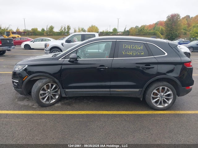 Lincoln MKC 2017 5LMCJ2D95HUL45052 Image 14