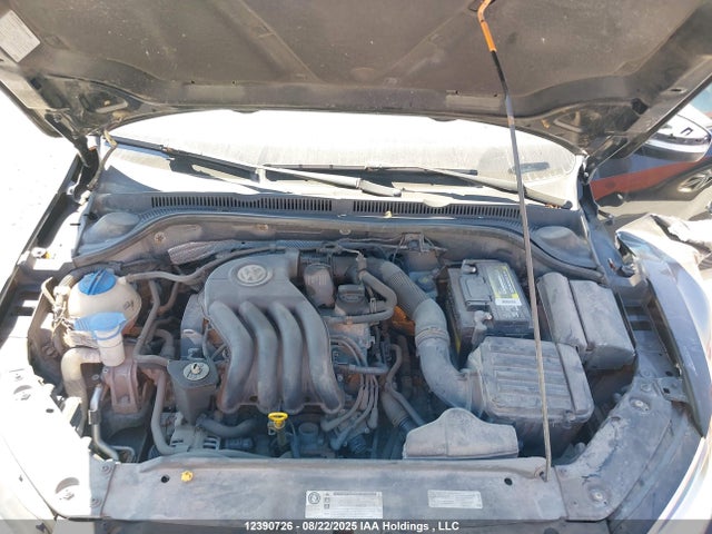 3VW2K7AJ4EM419439 Volkswagen Jetta