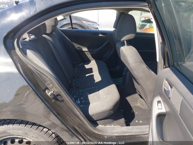 3VW2K7AJ4EM419439 Volkswagen Jetta