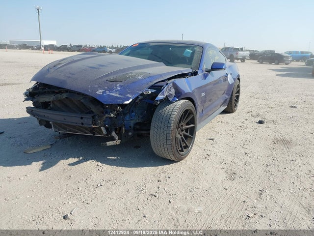 Ford Mustang Gt Premium 2016 1FA6P8CF1G5294001 Image 2