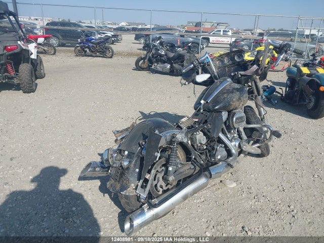 5HD1KRP3XNB660035 Harley-Davidson Street Glide Special