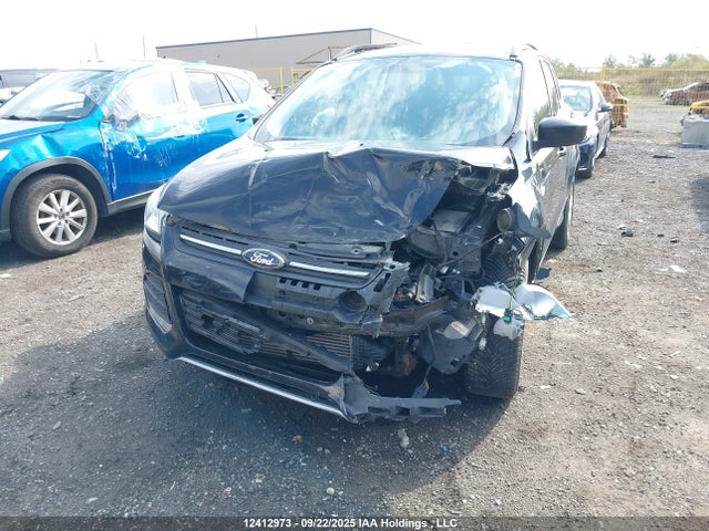 Ford 2016 2016 1FMCU9G90GUA24548 Image 2