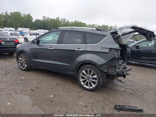 1FMCU9G92GUB78050 Ford 2016