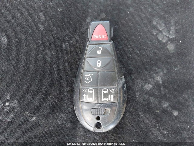 2C4RC1BG8FR720983 Chrysler Town and Country