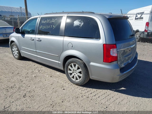 2C4RC1BG8FR720983 Chrysler Town and Country