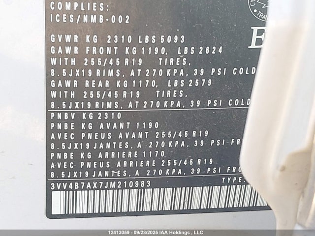 Volkswagen Tiguan 2018 3VV4B7AX7JM210983 Image 9