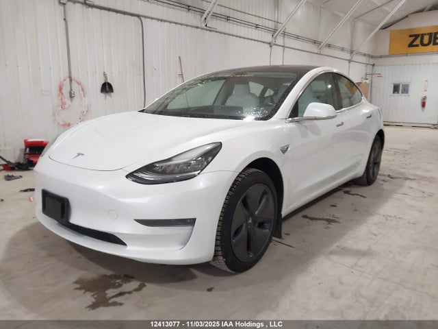 12413077 :رقم المزاد ، 5YJ3E1EA0KF419315 vin ، 2019 Tesla Model 3 مزاد بيع